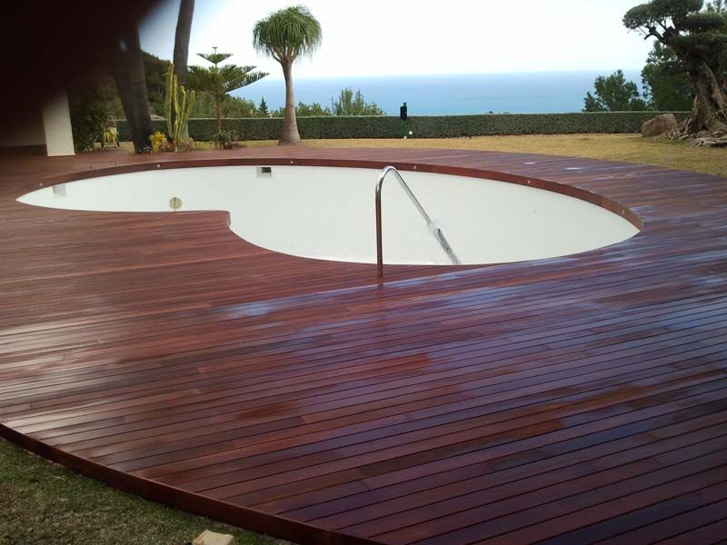 Tarimas Parquet Vega Baja Stylo piscina