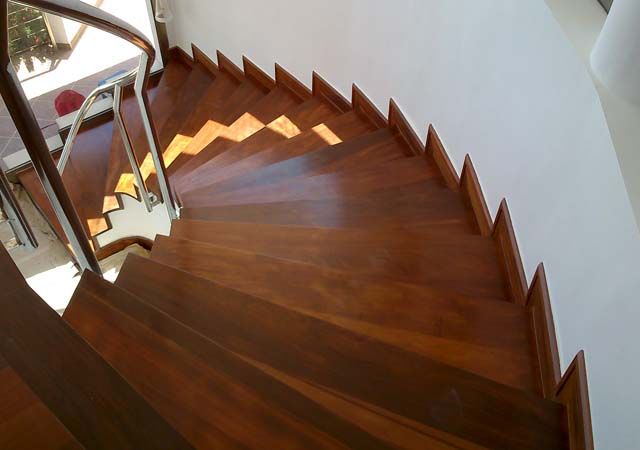 Tarimas Parquet Vega Baja Stylo escaleras