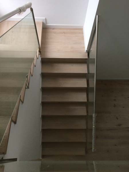 Tarimas Parquet Vega Baja Stylo escalera de madera 15