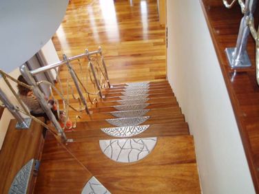 Tarimas Parquet Vega Baja Stylo escalera de madera 11